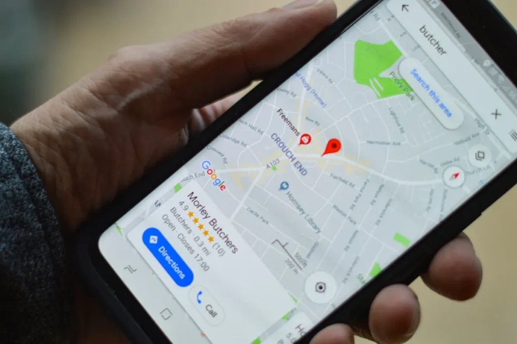 Móvil con Google Maps: cambiar nombre empresa SEO en la ficha de Google